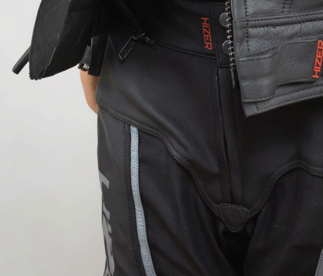 Комбинезон мотоциклетный (кожа) HIZER CE-1070 Gray (XL)