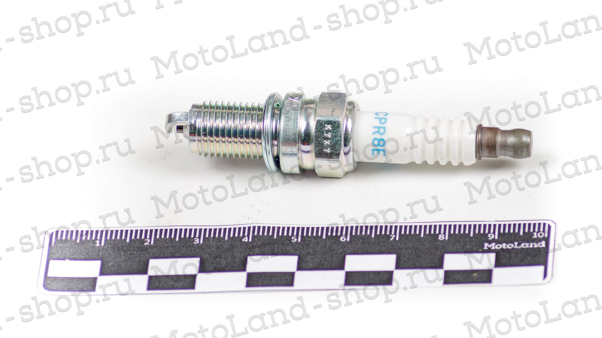 Свеча DPR8EA NGK двигатели CG/CB