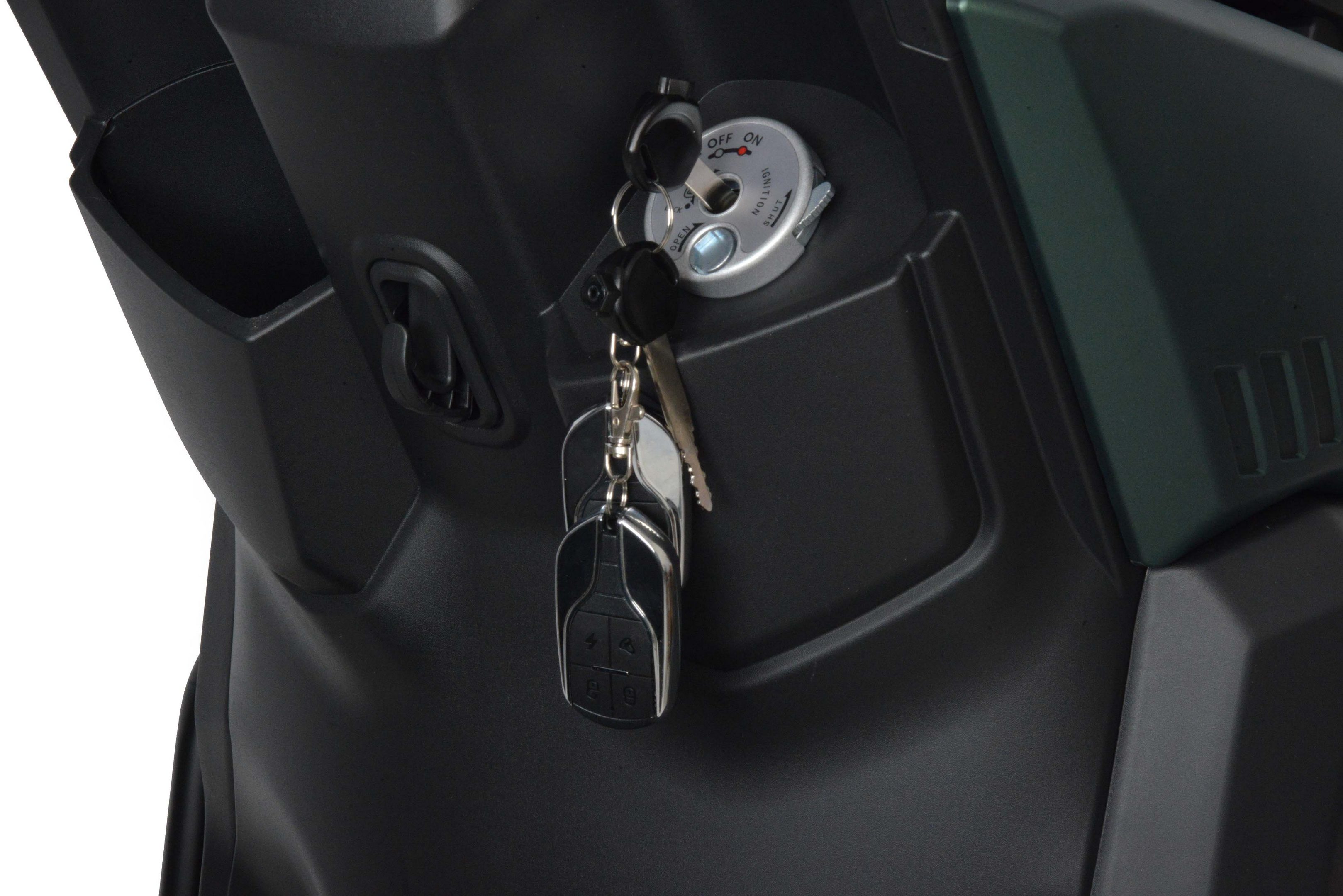 Скутер Motoland TANK 150  зеленый