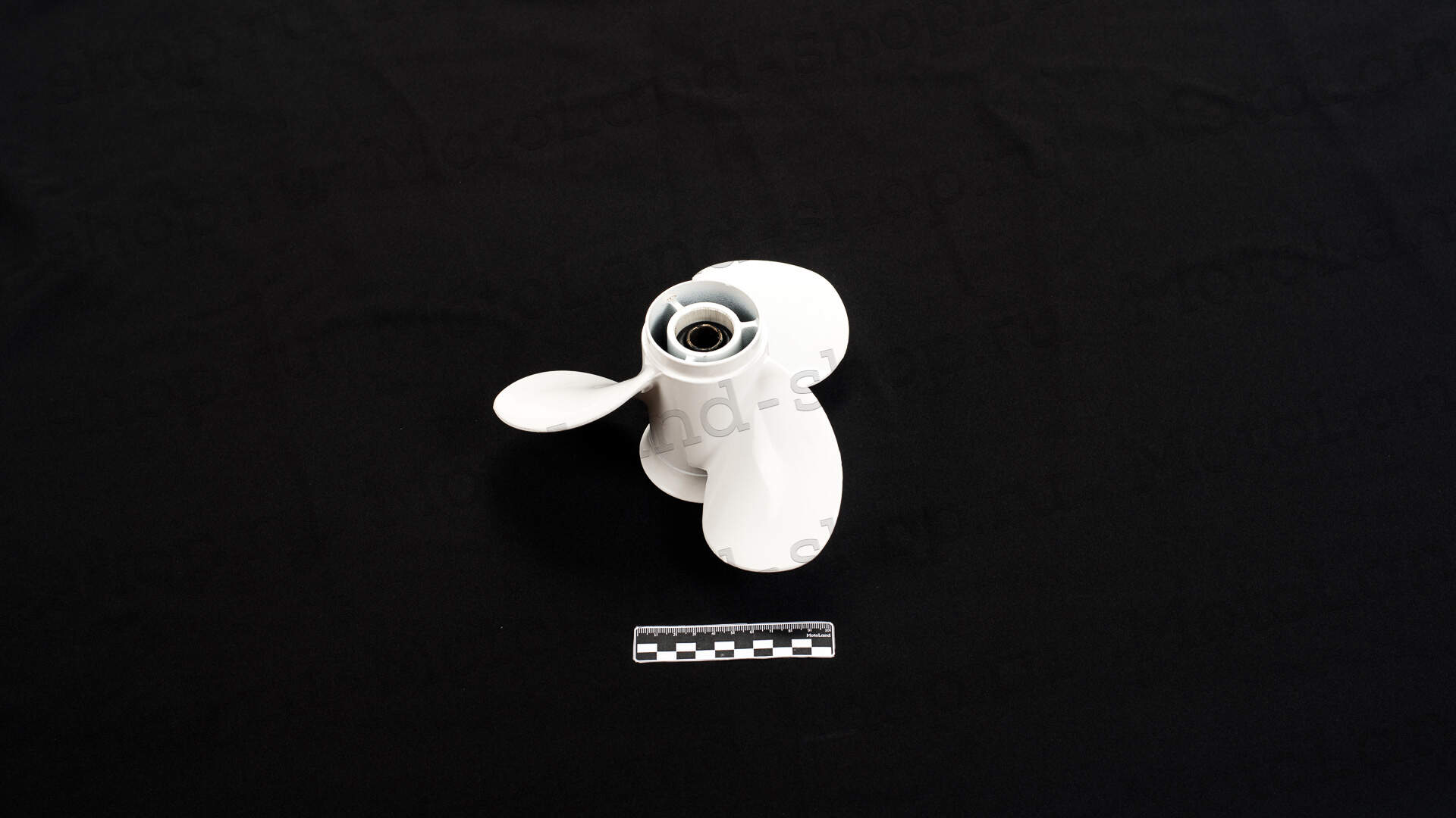 Винт  BREEZE F15S