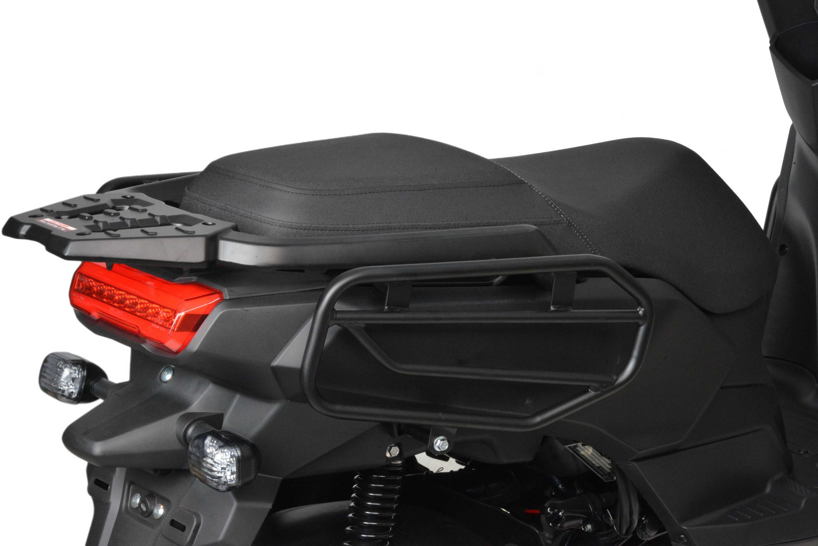 Скутер Motoland TANK 150 черный