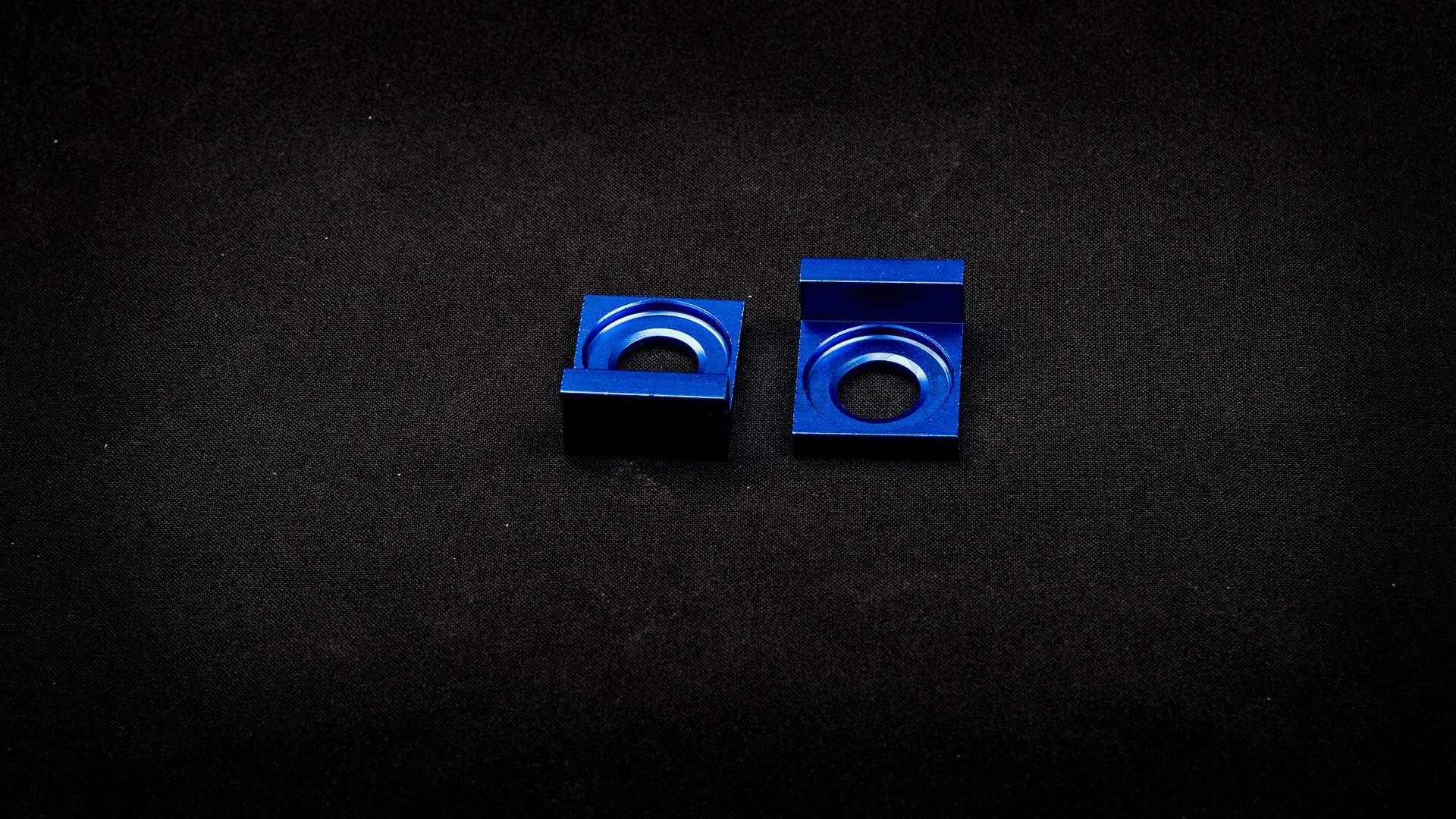 Натяжитель приводной цепи CNC синий (компл. лев+прав) 