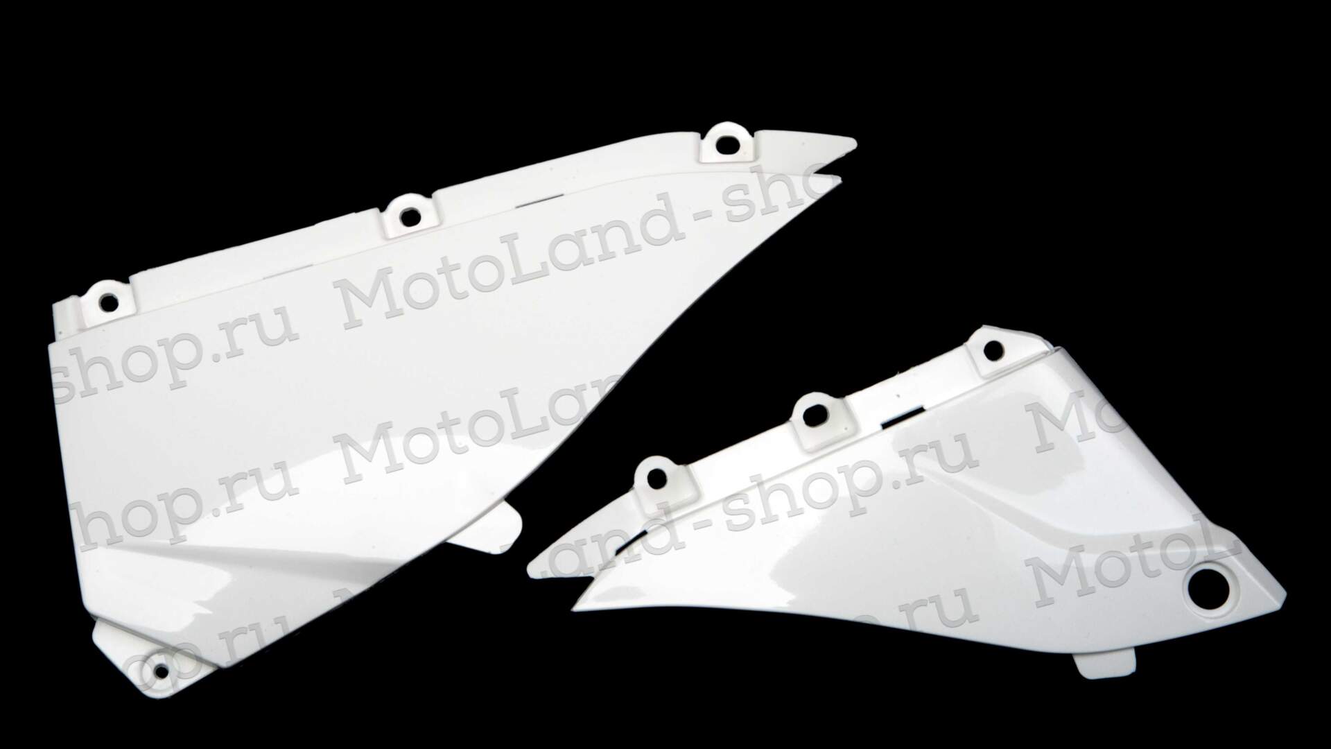 Пластик накладка боковая левая ТТ250 (комплект) 